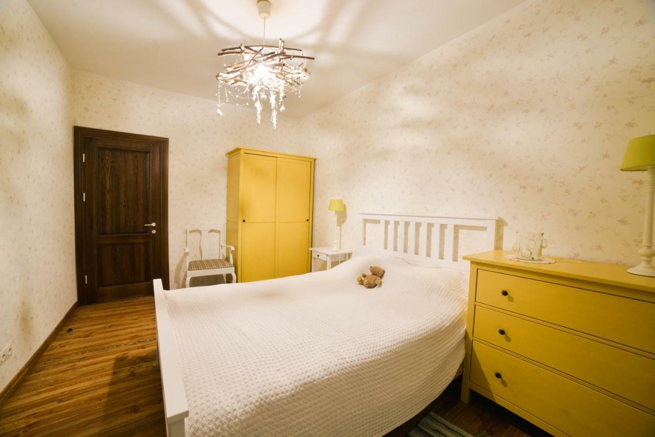 PāleBear Manor Lacu Muizinaアパートメント エクステリア 写真